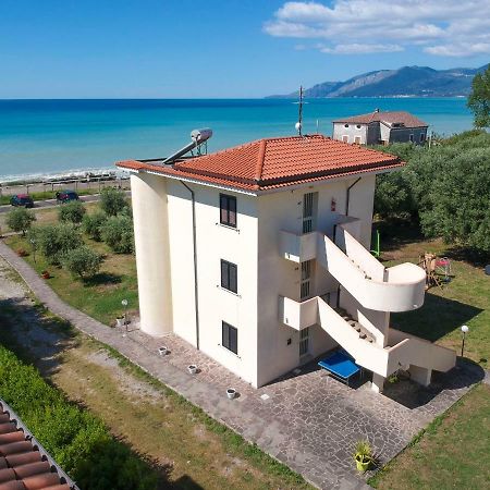 Residence Villammare Eksteriør bilde