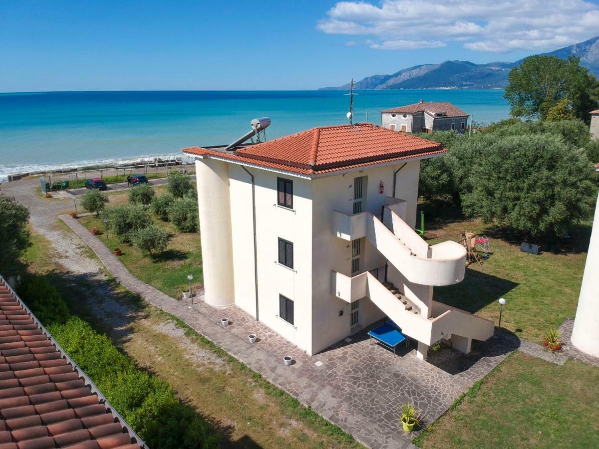 Residence Villammare Eksteriør bilde